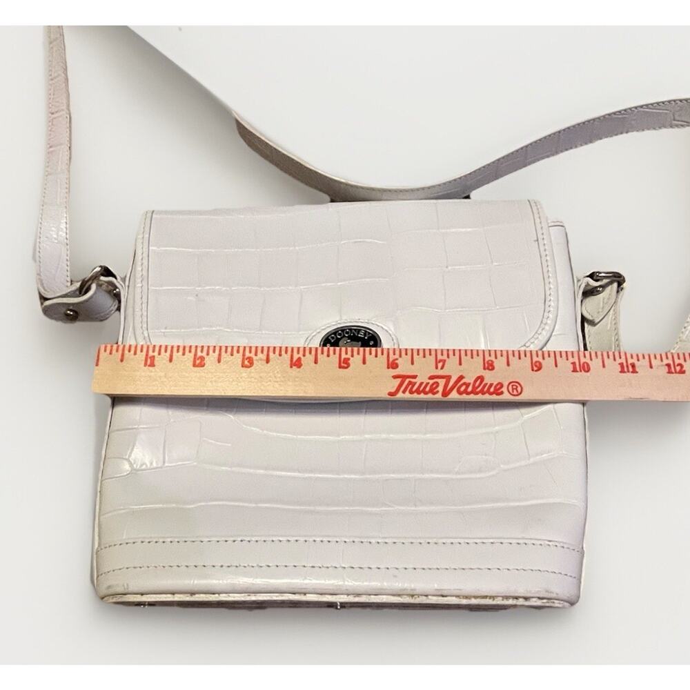 Rare White Vintage Dooney & Bourke Bayou Collection large flap shoulder purse - Picture 9 of 16